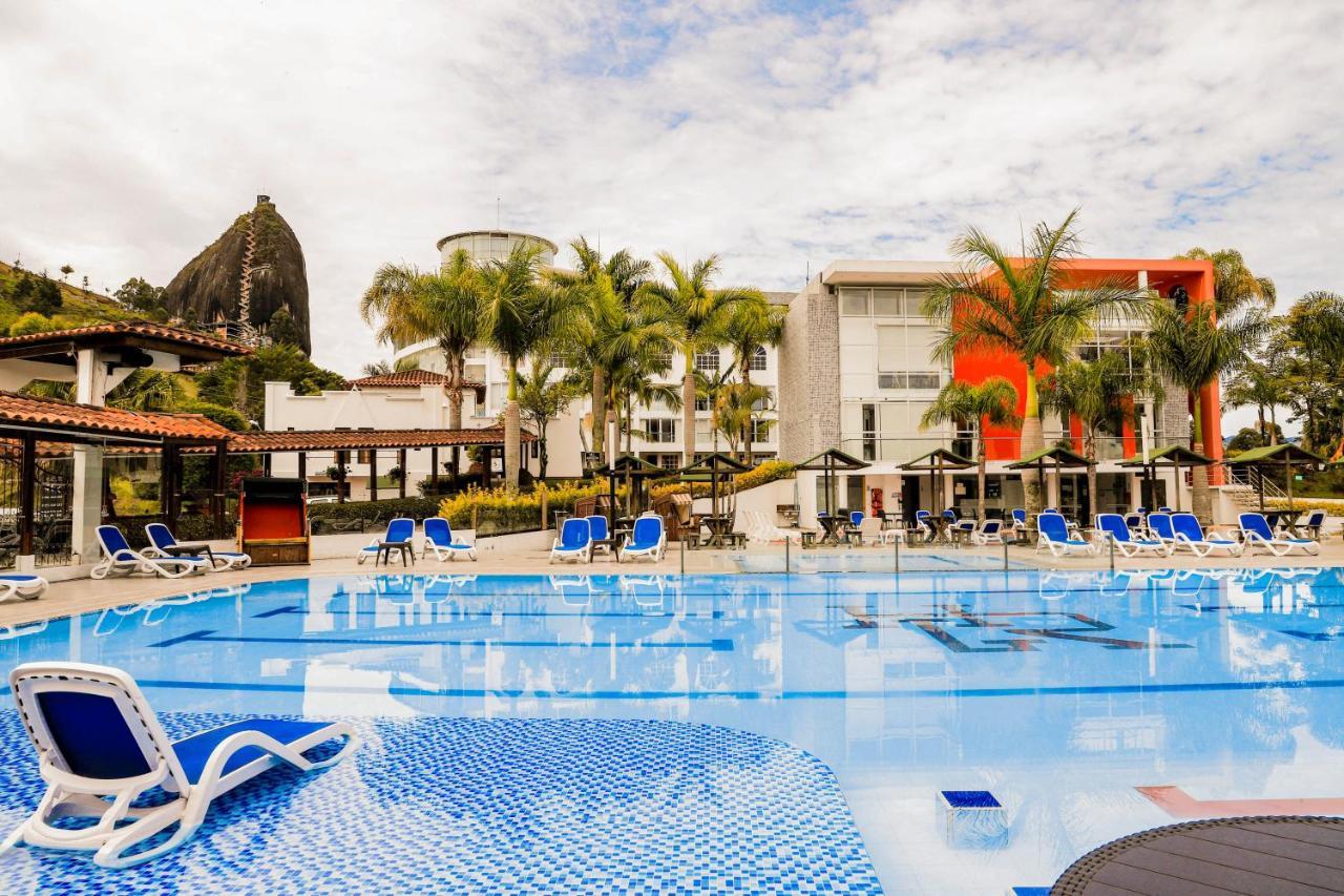 Hotel Los Recuerdos Guatapé エクステリア 写真