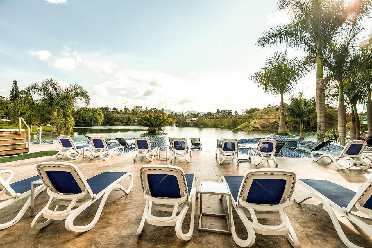 Hotel Los Recuerdos Guatapé エクステリア 写真 Club House